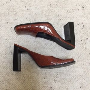 Bebe Mules Size 7.5 3.5 inch heel